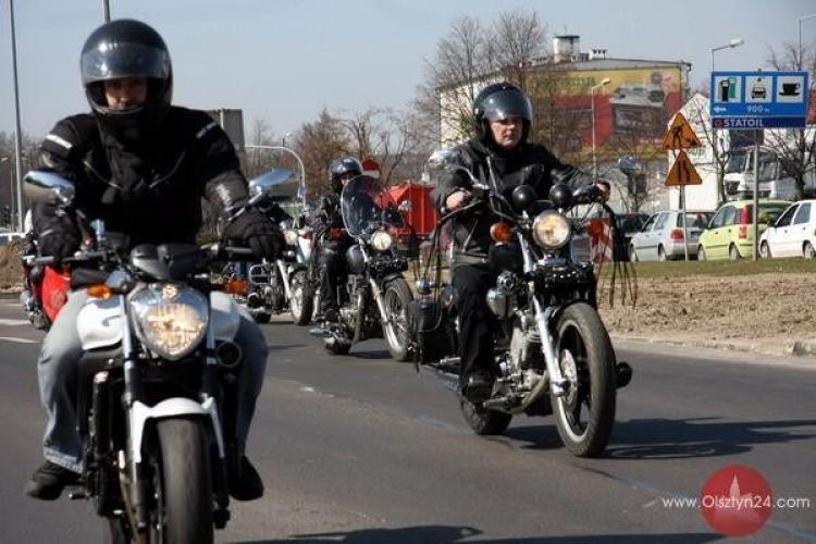 Motocykliści wystartowali