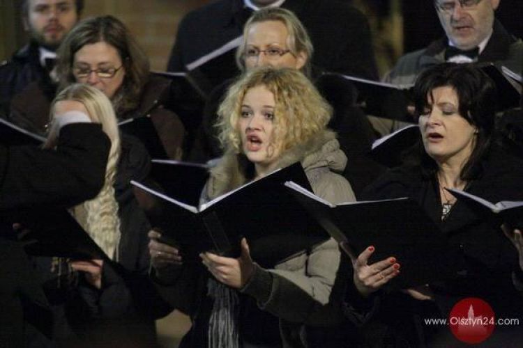 Bel Canto zaśpiewał pieśni wolności i Solidarności