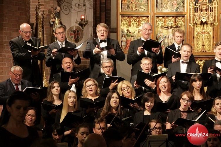 Chór Collegium Musicum rozpoczął obchody 40-lecia działalności