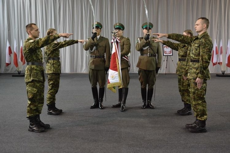 Nowi strażnicy graniczni złożyli ślubowanie