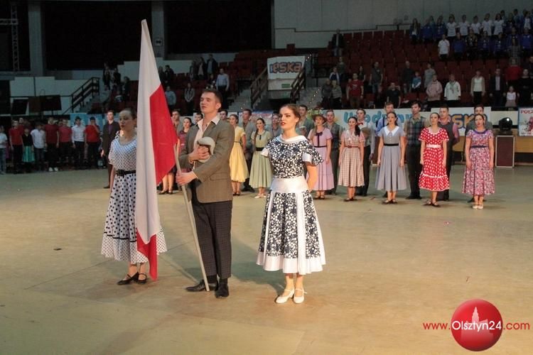 „Olsztyn tańczy i... kopie piłkę” tradycyjnie w Święto Niepodległości