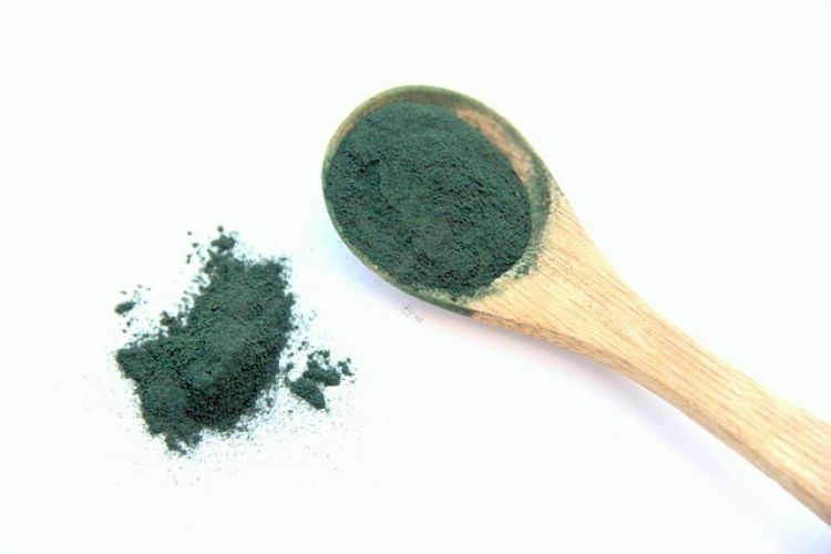 Korzyści zdrowotne płynące ze spożywania spiruliny