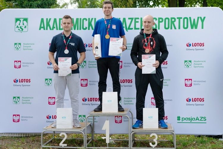 Maciej Kowalewicz z UWM gwiazdą Akademickich Mistrzostw Polski w strzelectwie sportowym